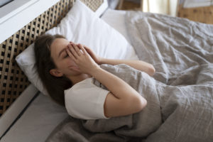 mujer-problemas-dormir
